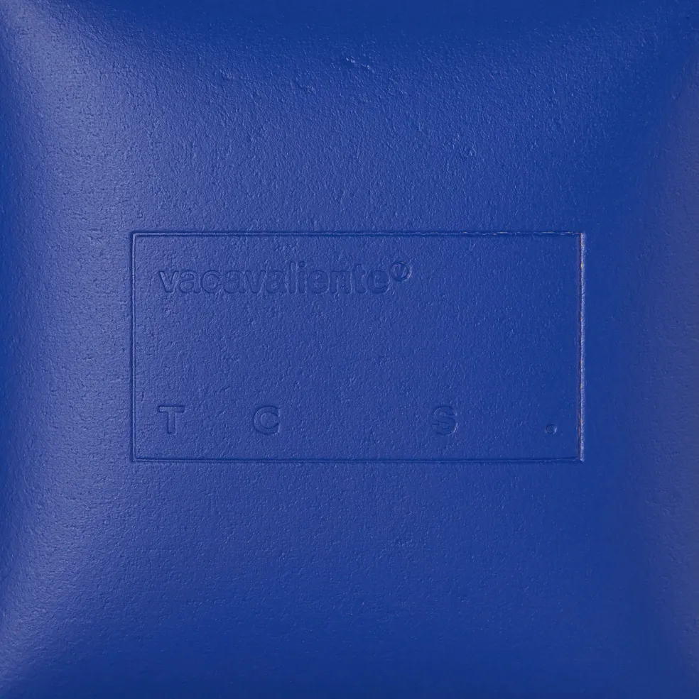 Outlet Cuero Two Tone Pencil Pot Blue & Red Desk Accessories | Gifts Under £50
