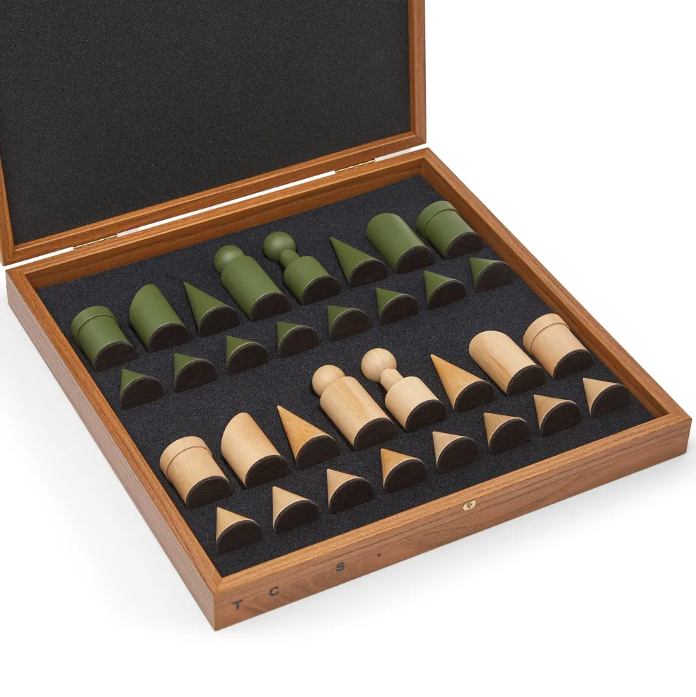 Discount Milos Chess Set Olivine Luxury Gifts | Games & Entertaining