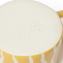 Hot Wiggle Mug Primrose Mugs, Cups & Jugs | Gifts Under £50